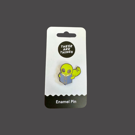 Reading Alien Pin